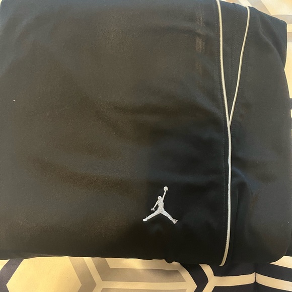Jordan Pants - Picture 3 of 3